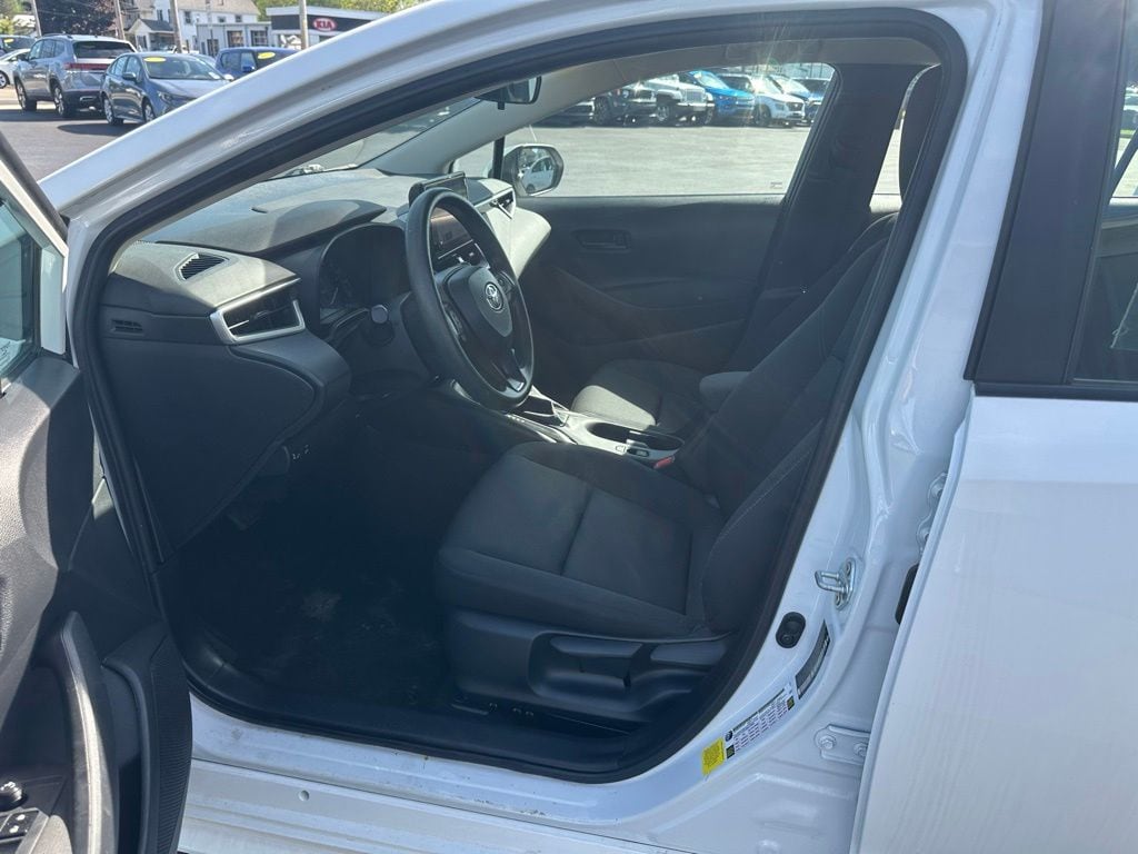2024 Toyota Corolla LE - Photo 26