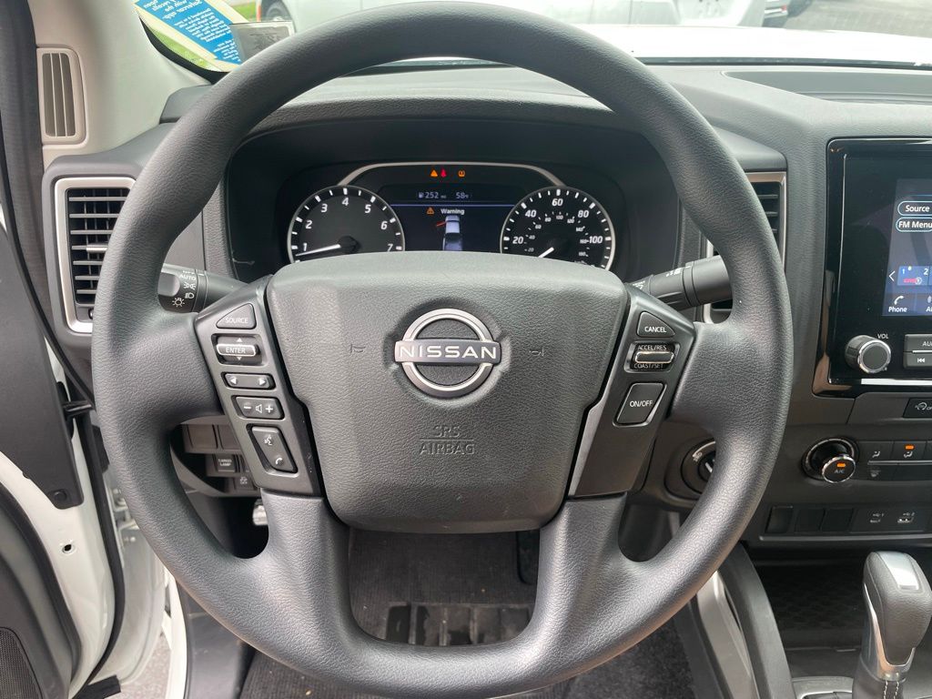 2024 Nissan Frontier SV - Photo 10