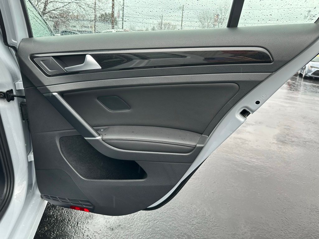 2018 Volkswagen Golf SportWagen SEL - Photo 36