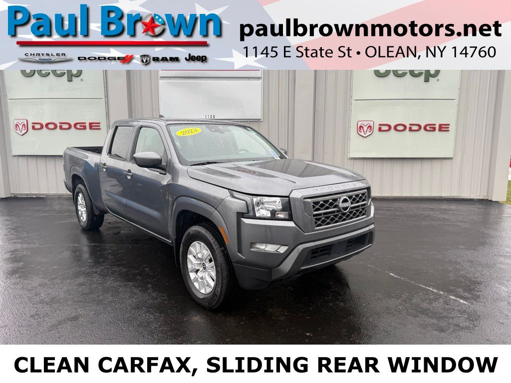 2023 Nissan Frontier SV Crew Cab 4X4 LWB's photo