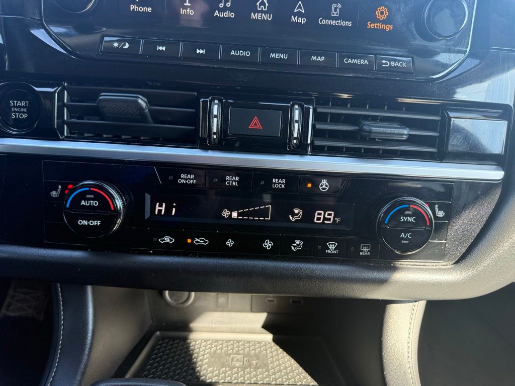 2025 Nissan Pathfinder SL - Photo 30