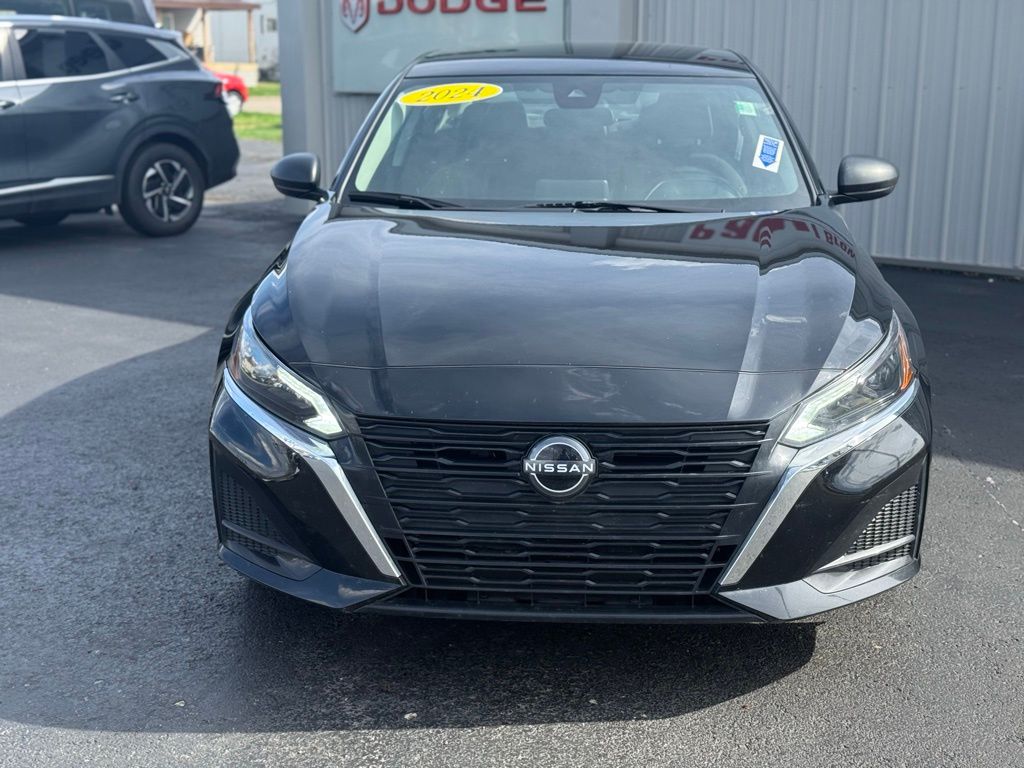 Used 2024 Nissan Altima SV with VIN 1N4BL4DV6RN377368 for sale in Olean, NY