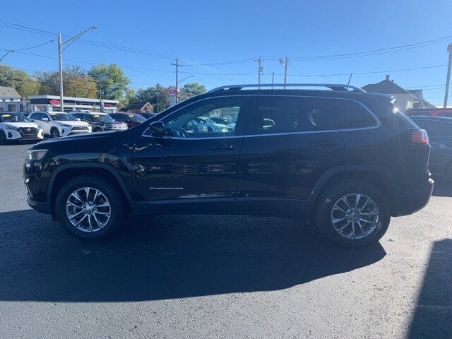 2021 Jeep Cherokee Latitude photo 3