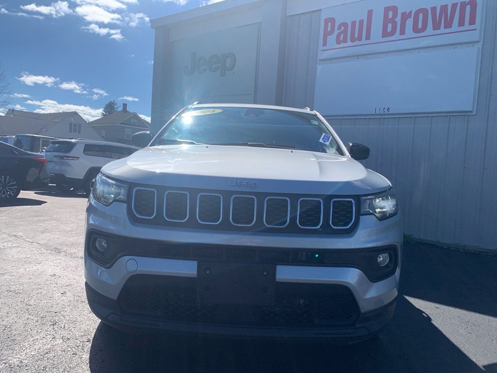 Used 2024 Jeep Compass Latitude with VIN 3C4NJDBN2RT111572 for sale in Olean, NY
