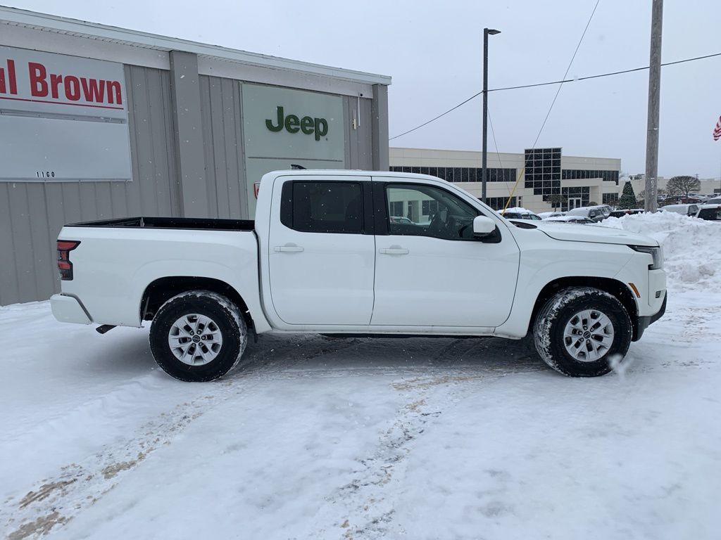2024 Nissan Frontier SV - Photo 10