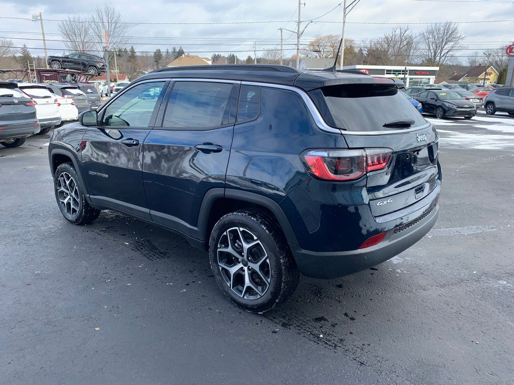 2026 Jeep Compass Limited - Photo 8
