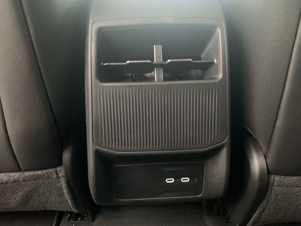 2026 Jeep Cherokee Limited - Photo 35