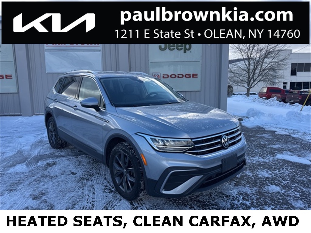 2022 Volkswagen Tiguan SE's photo