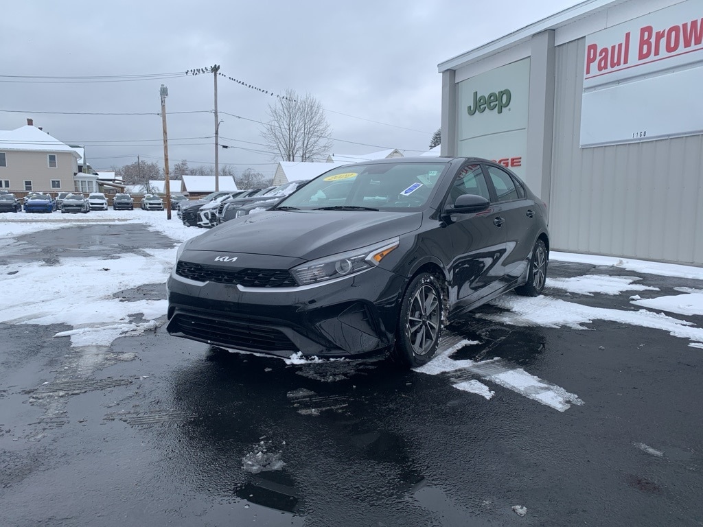Used 2022 Kia FORTE LXS with VIN 3KPF24AD1NE439090 for sale in Olean, NY