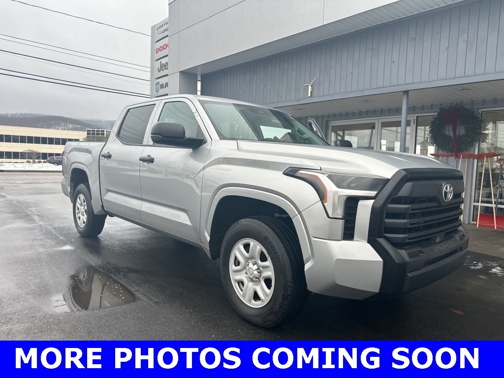 2023 Toyota Tundra SR's photo