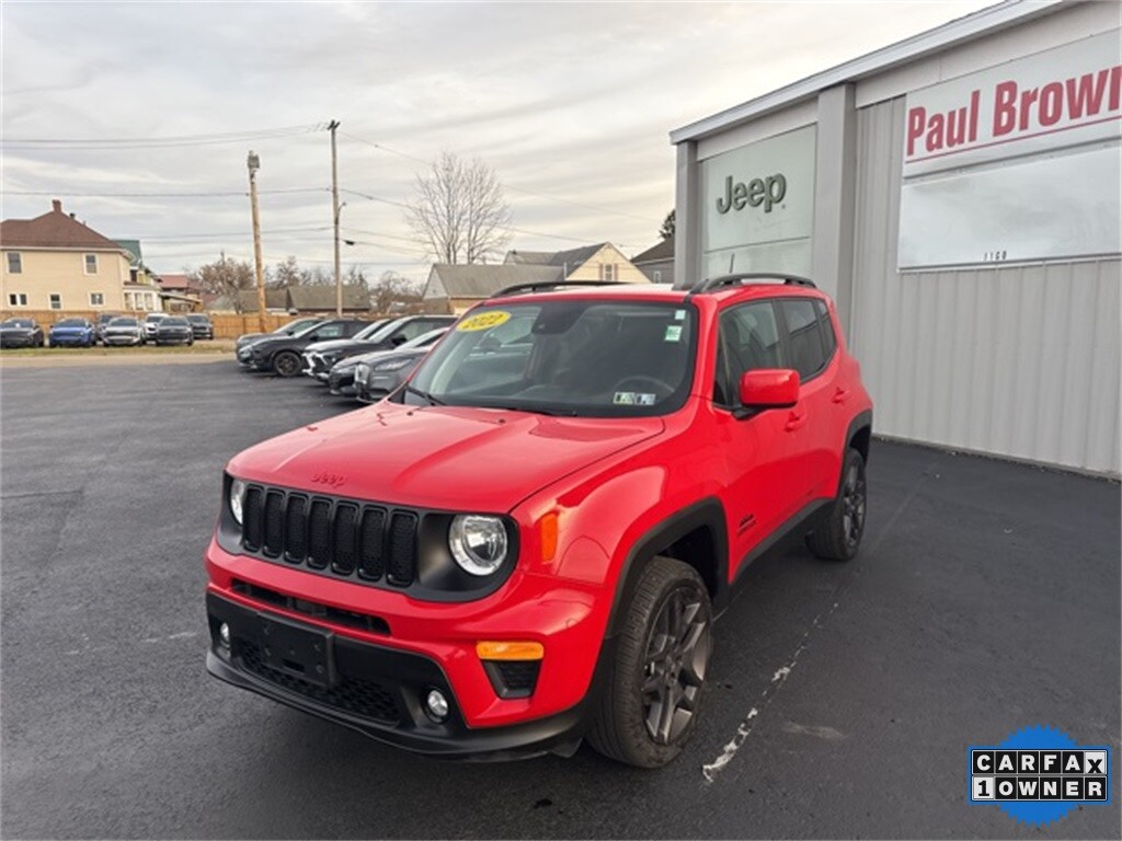 2022 Jeep Renegade Latitude photo 2