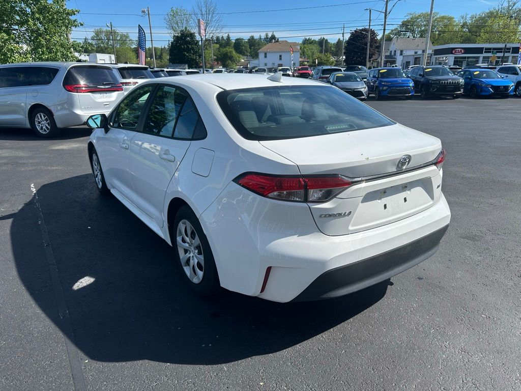 2024 Toyota Corolla LE - Photo 6