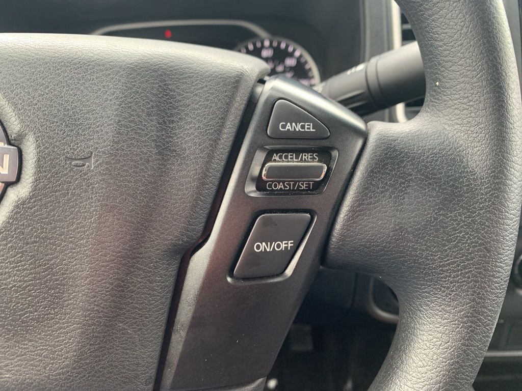 2024 Nissan Frontier SV - Photo 18
