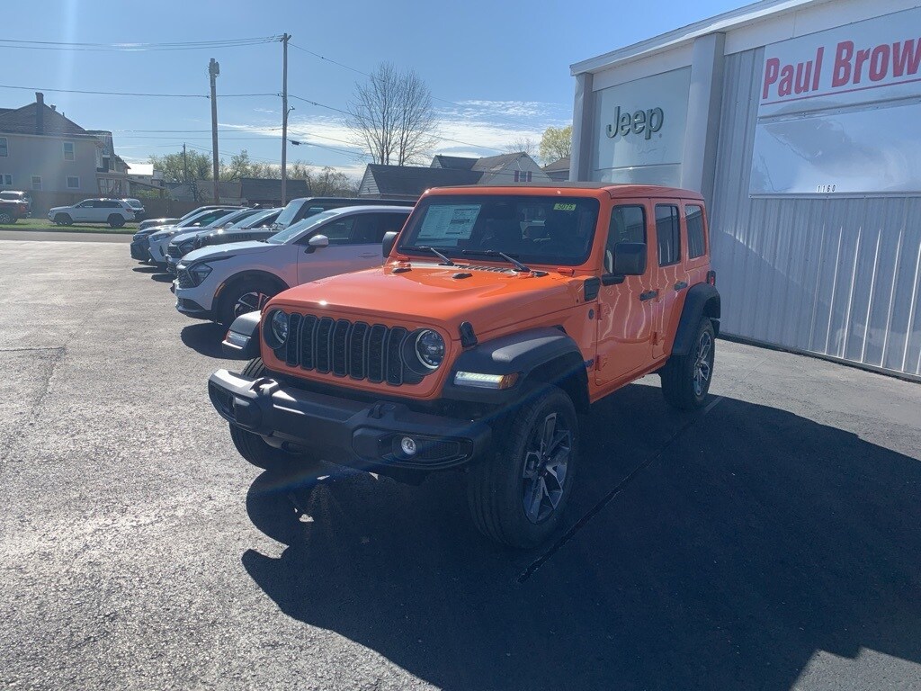 2025 Jeep Wrangler 4xe Sport S photo 3
