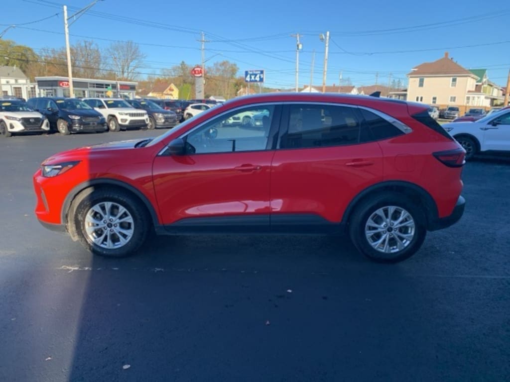 Used 2024 Ford Escape Active SUV