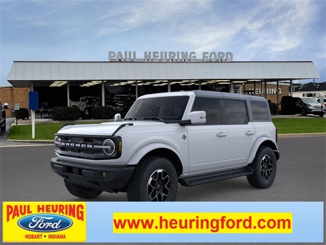 2025 Ford Bronco 4-Door Outer Banks's photo
