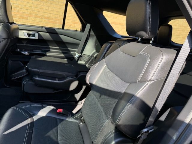 2022 Ford Explorer ST - Photo 21