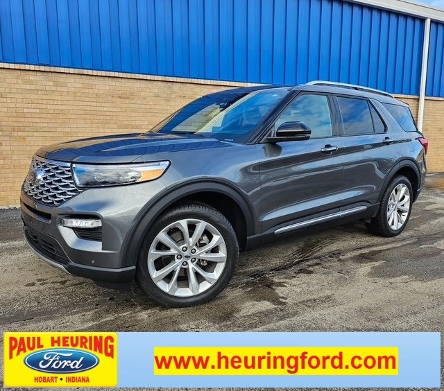 2024 Ford Explorer Platinum's photo