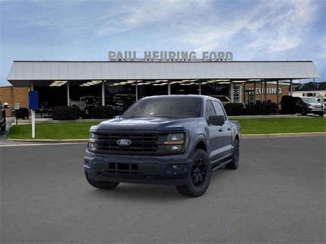 2025 Ford F-150 XLT photo 2
