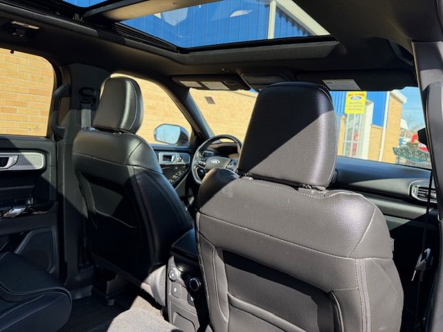 2022 Ford Explorer ST - Photo 29