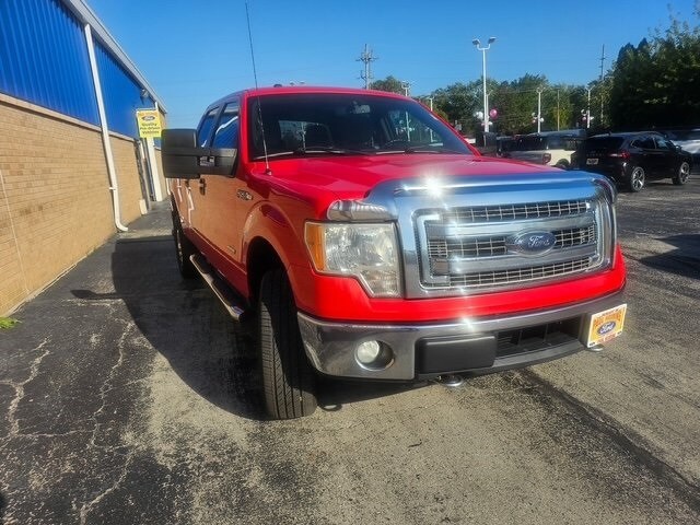 2014 Ford F-150 XLT photo 2