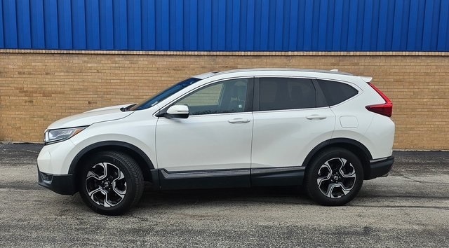 Used 2018 Honda CR-V Touring with VIN 5J6RW2H92JL011337 for sale in Hobart, IN