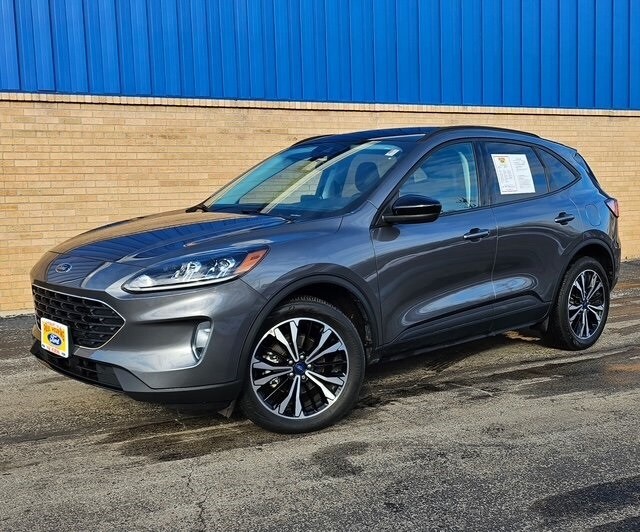 2022 Ford Escape SEL photo 4