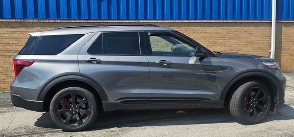 Used 2023 Ford Explorer ST SUV
