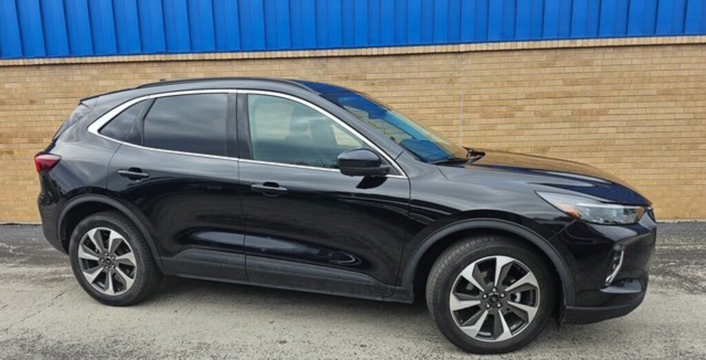 Used 2023 Ford Escape Platinum SUV