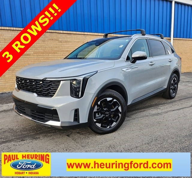 2024 Kia Sorento S's photo