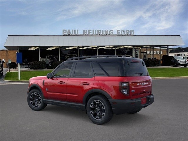 2025 Ford Bronco Sport Outer Banks photo 2