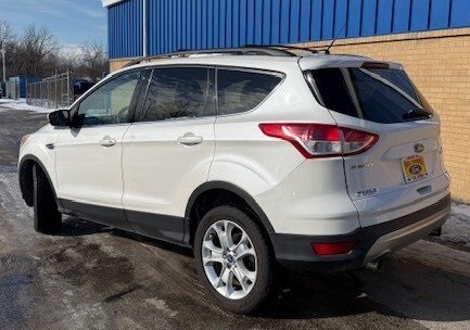 Used 2013 Ford Escape SE with VIN 1FMCU0GX9DUB21351 for sale in Hobart, IN
