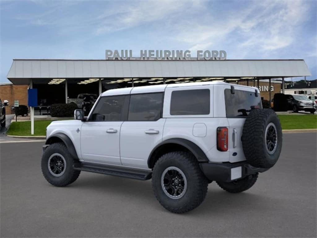 New 2025 Ford Bronco Outer Banks SUV