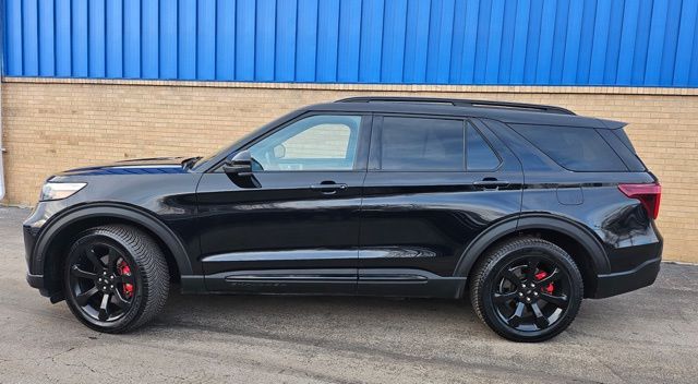2022 Ford Explorer ST - Photo 8