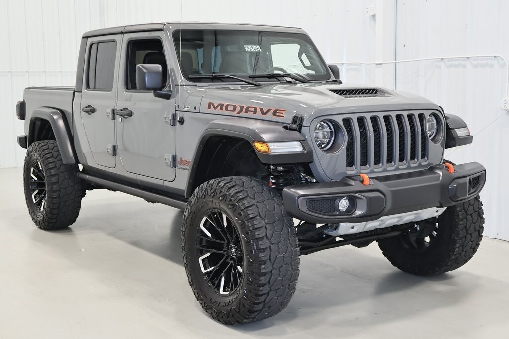 Used 2022 Jeep Gladiator Mojave with VIN 1C6JJTEG8NL173724 for sale in Canfield, OH