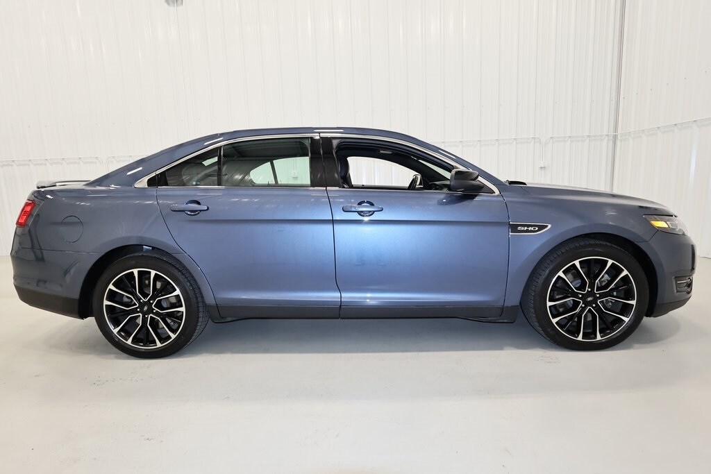 Certified 2019 Ford Taurus SHO with VIN 1FAHP2KT7KG101960 for sale in Canfield, OH