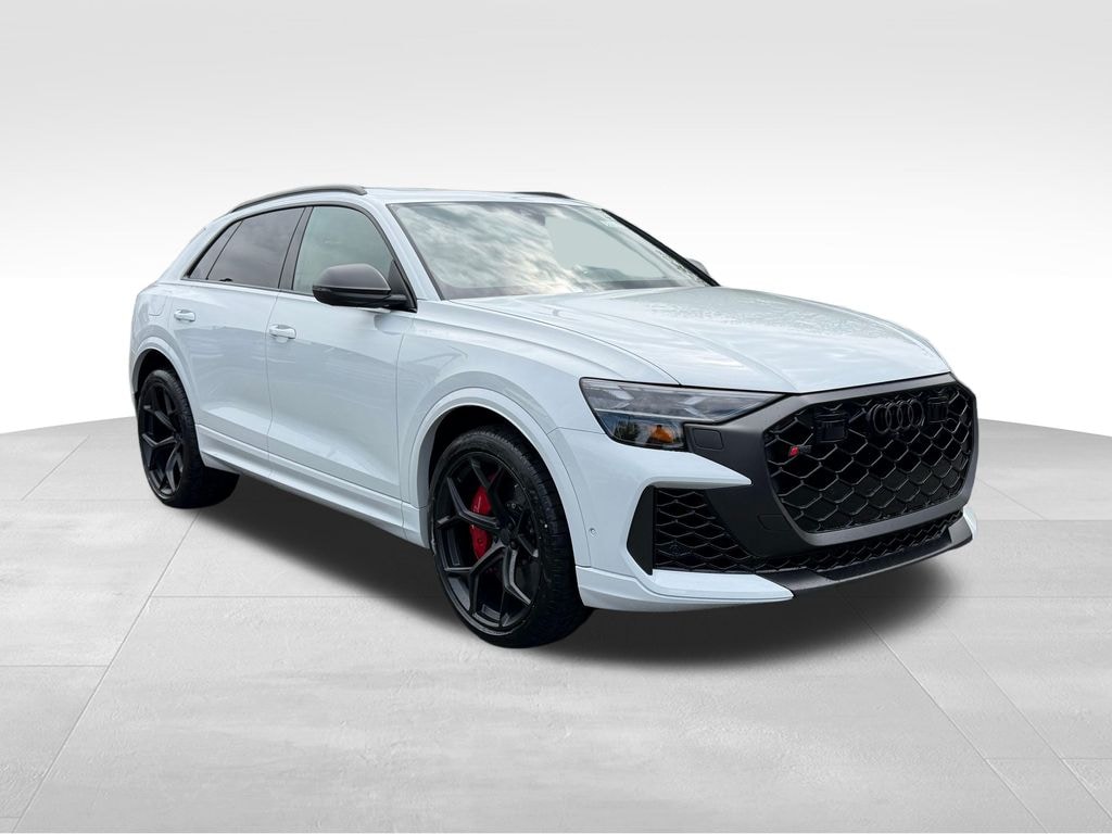 New 2026 Audi RS Q8 4.0T performance SUV