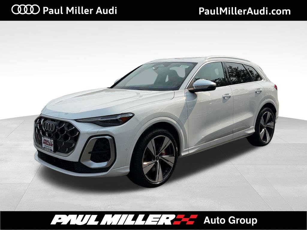 2026 Audi SQ5 Premium