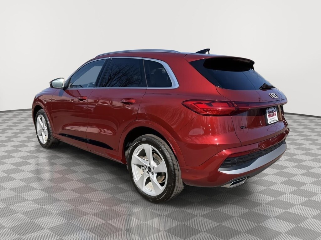 New 2025 Audi Q5 2.0T Prestige SUV