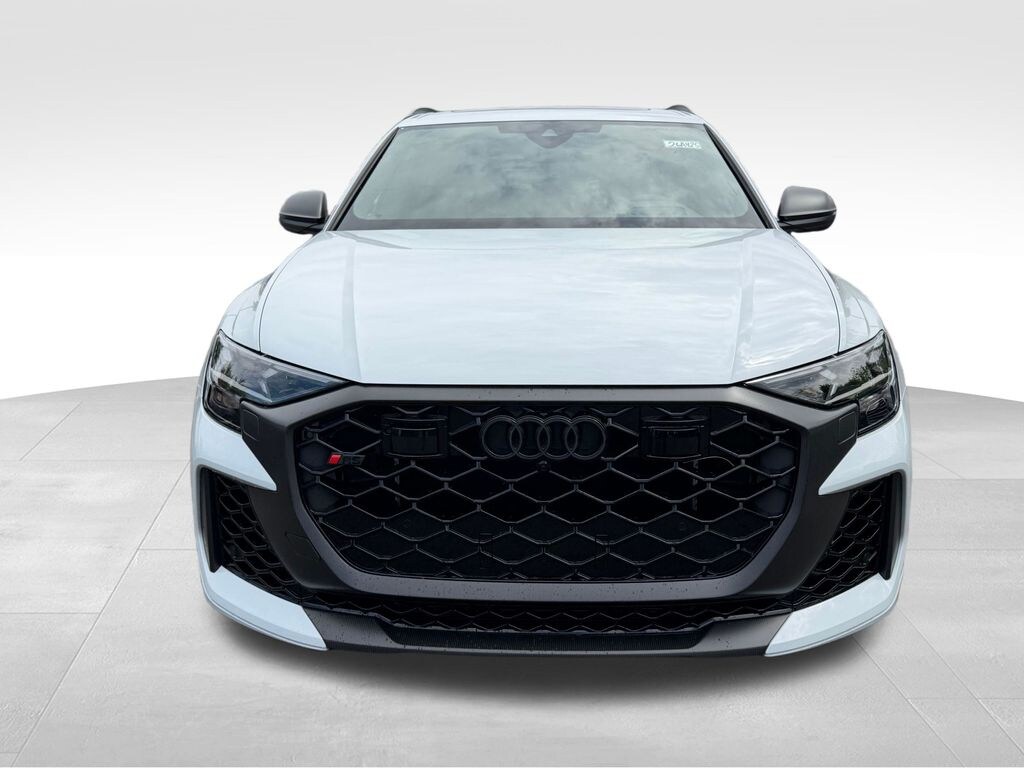 New 2026 Audi RS Q8 4.0T performance SUV