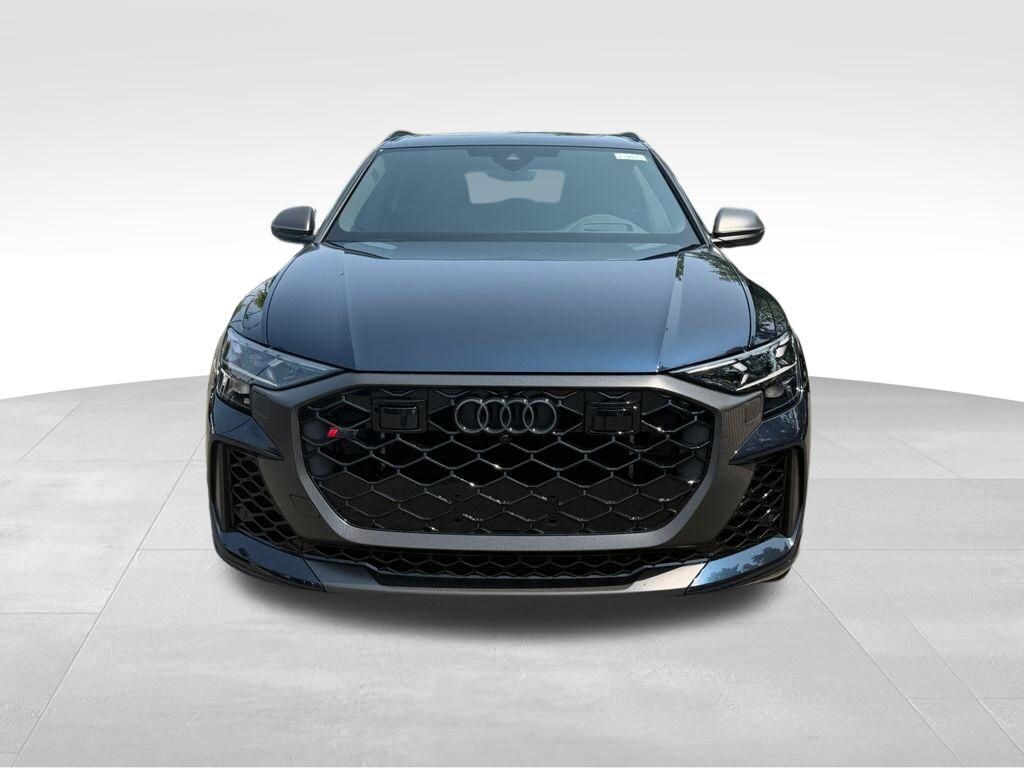 New 2026 Audi RS Q8 4.0T performance SUV