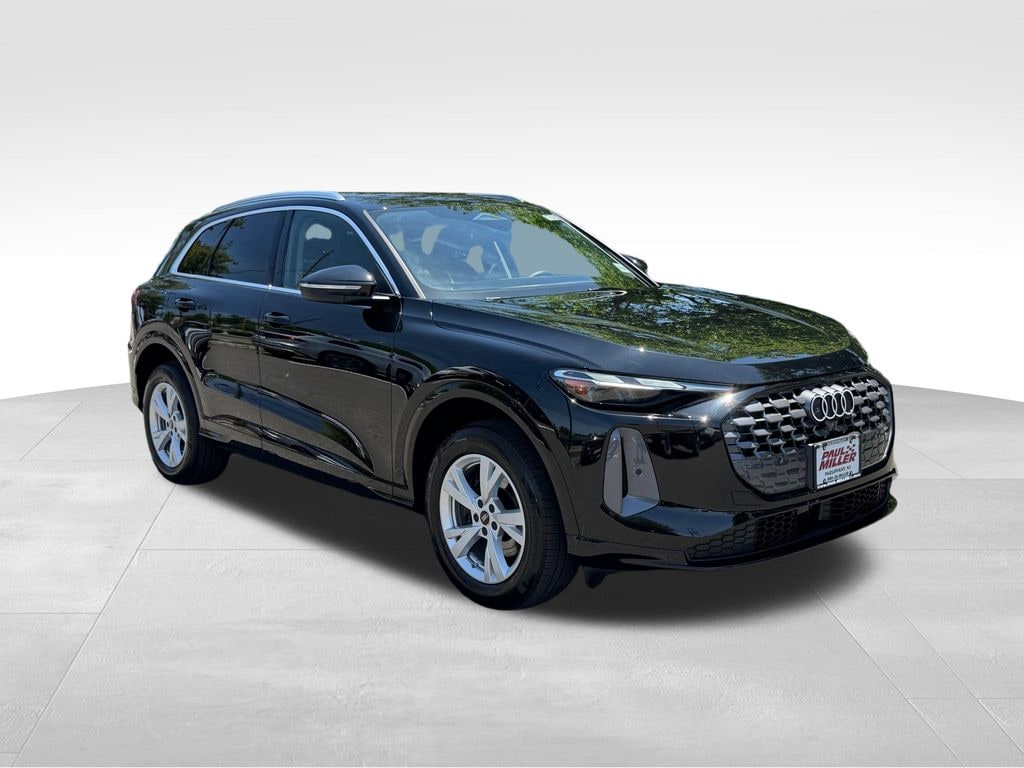 Used 2025 Audi Q5 2.0T Premium SUV