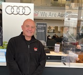 Staff member Lou Berardino from ID_30543efea144