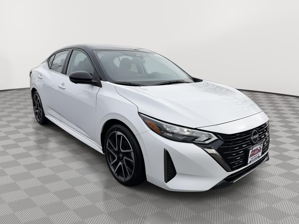Used 2025 Nissan Sentra SR Sedan