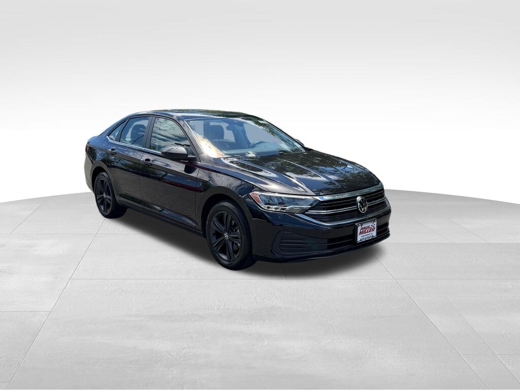 Used 2023 Volkswagen Jetta 1.5T SE Sedan
