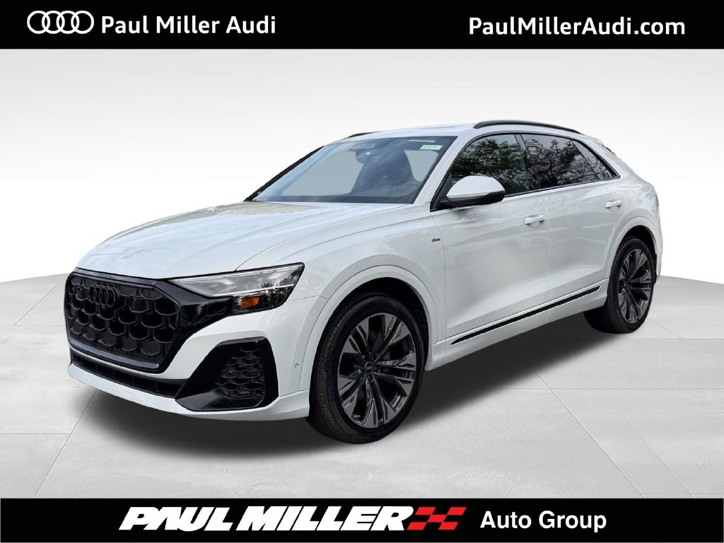  Audi Q8