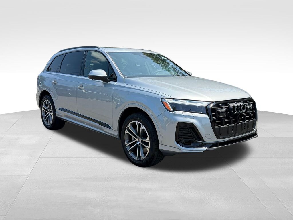 New 2026 Audi Q7 45 Premium SUV