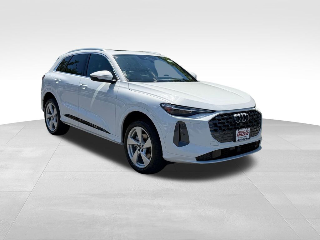 New 2026 Audi Q5 2.0T Premium SUV