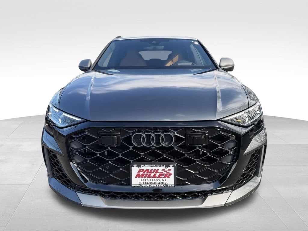 New 2026 Audi RS Q8 4.0T performance SUV