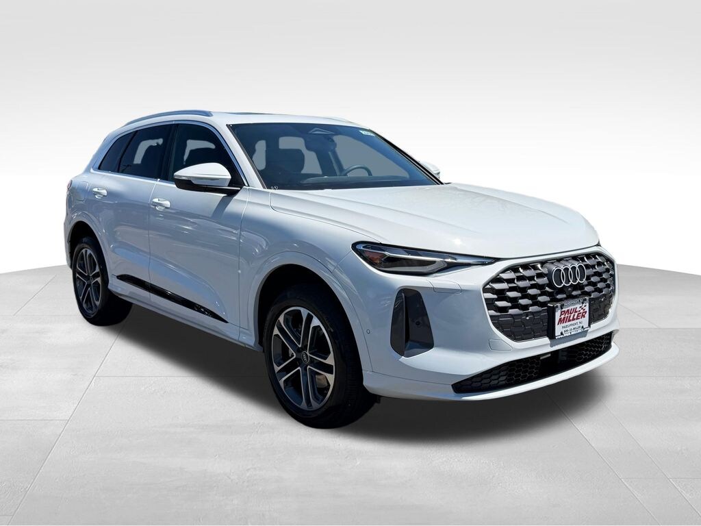New 2026 Audi Q5 2.0T Premium SUV